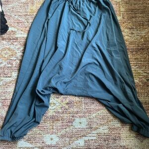 Men's Relaxed Fit Pants in Teal